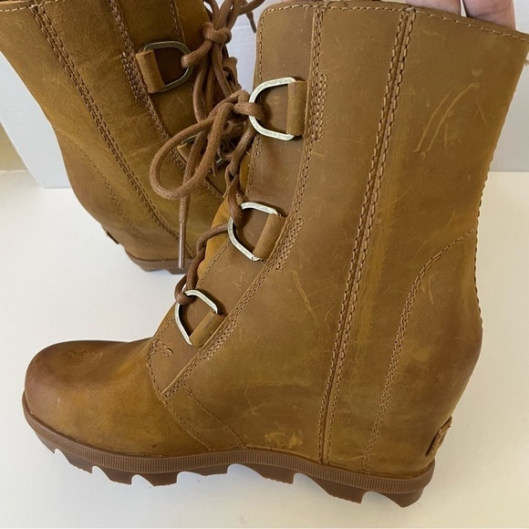 Sorel Joan Of Arctic Wedge Boots Lace Up Leather Camel Neutral Color Size 7 - Picture 8 of 15